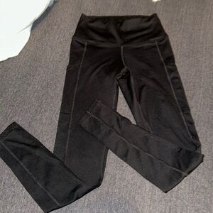 AERIE leggings with pockets. Size small.